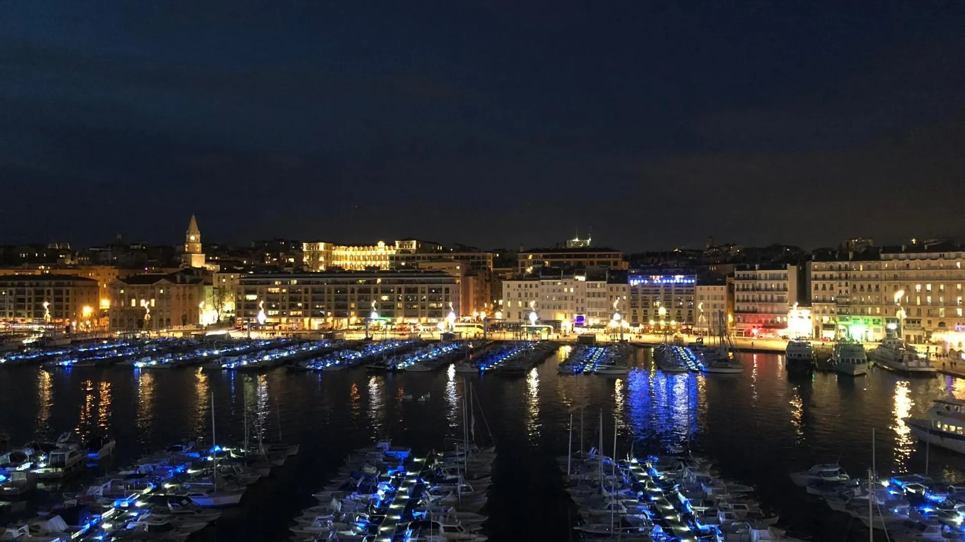 Superbe Loft Vue Vieux Port En 1Ere Ligne Apartment Marseille